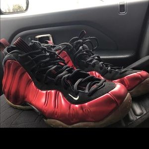 size 14 foams